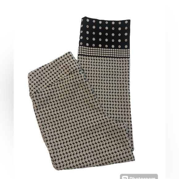 UP! Pull On Pant Geometric Design Border Pattern Tummy Control Cropped - Picture 2 of 8